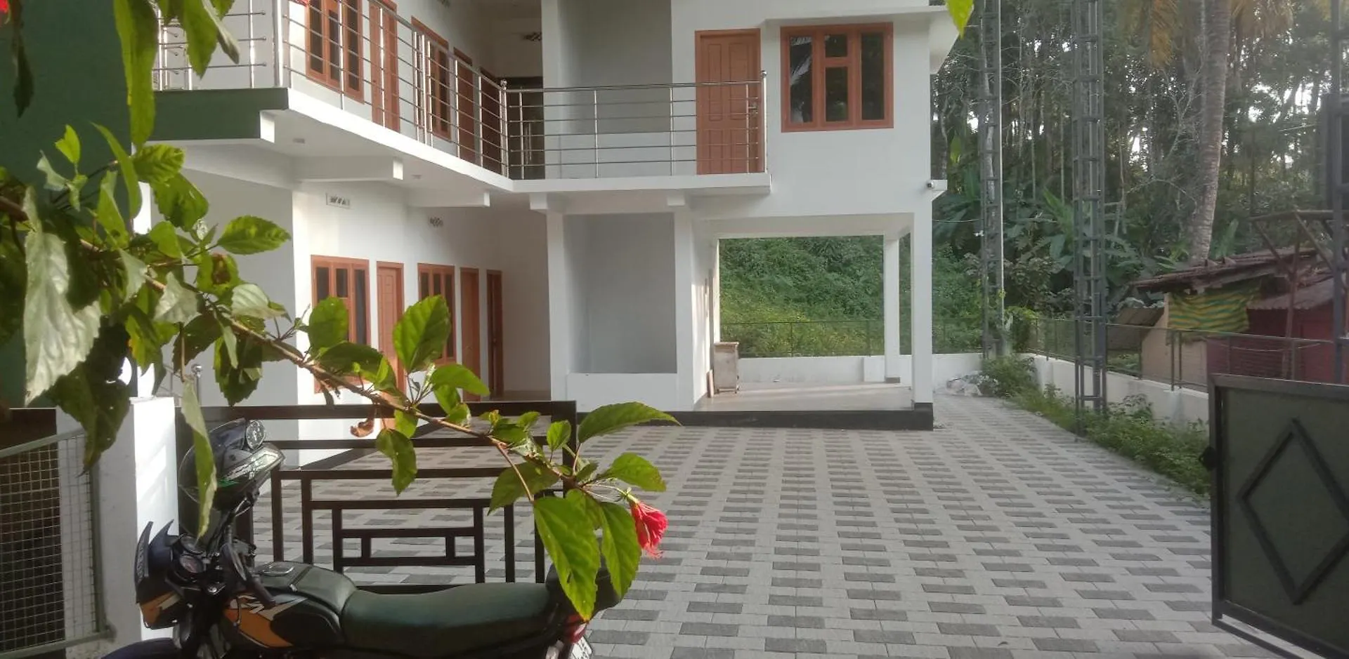 Green Fields Apartments Mananthavady